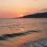 Nada Seaview Apartment *