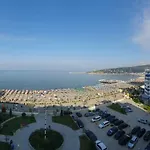 Nada Seaview *