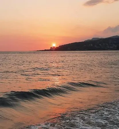 Nada Seaview Lejlighed *