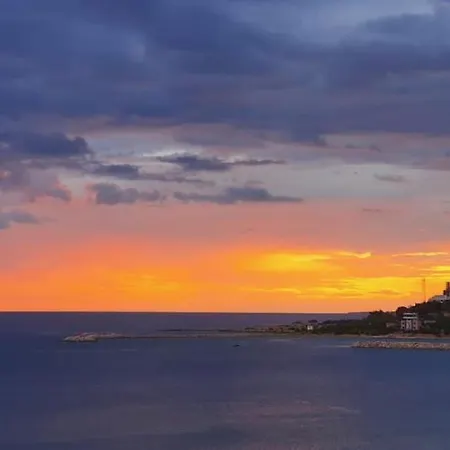 Nada Seaview