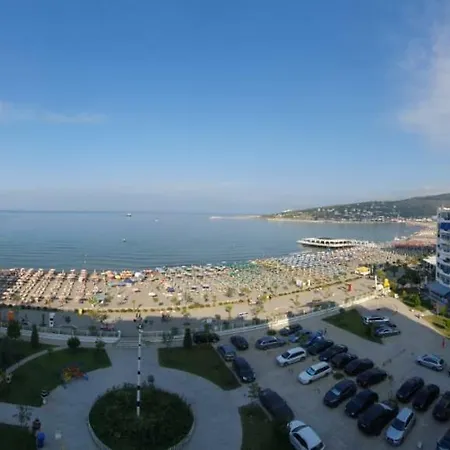Nada Seaview *