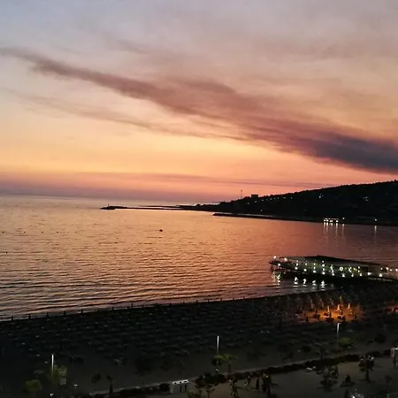 Nada Seaview