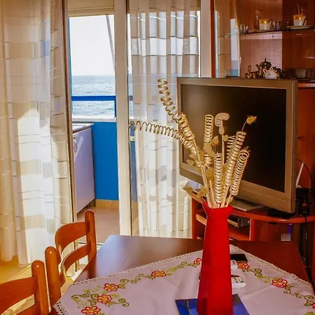 Nada Seaview * Shëngjin