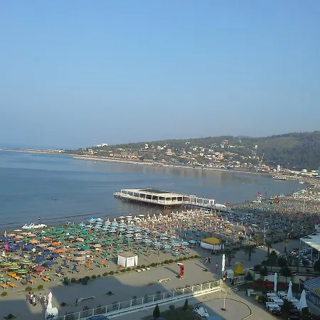 Nada Seaview Shëngjin