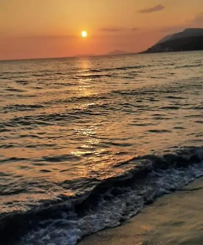 Nada Seaview *