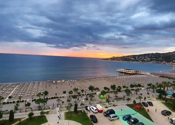 Nada Seaview * Shëngjin