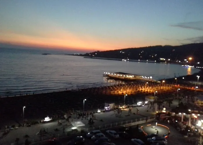 Nada Seaview