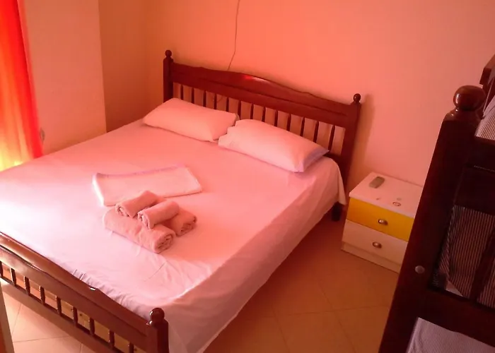 Nada Seaview Апартаменты